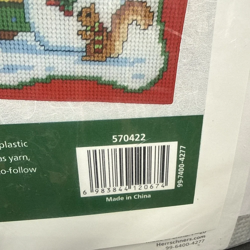 herrschners plastic canvas‎ Kit Christmas Snowman wonderland 2 Placemats